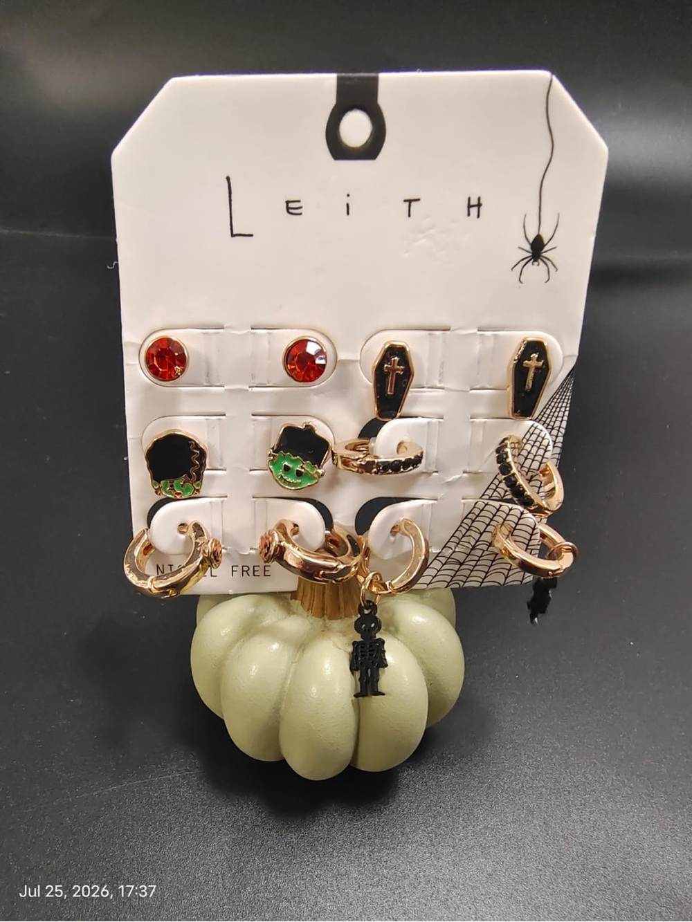 NWT Leith Set of 6 Halloween Stud & Huggie Hoop Earrings - Picture 4 of 5